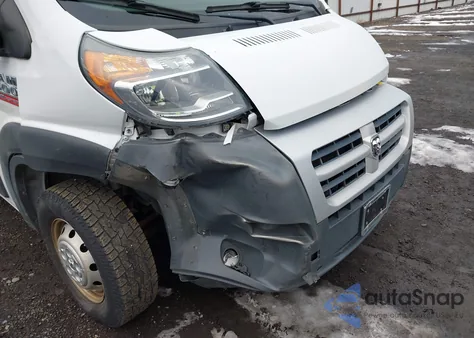 2015 Ram Promaster 1500 z USA, uszkodzony, nr VIN 3C6TRVBG8FE501400